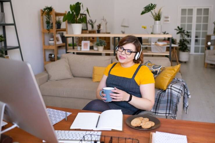 Удаленные профессии для работы на дому